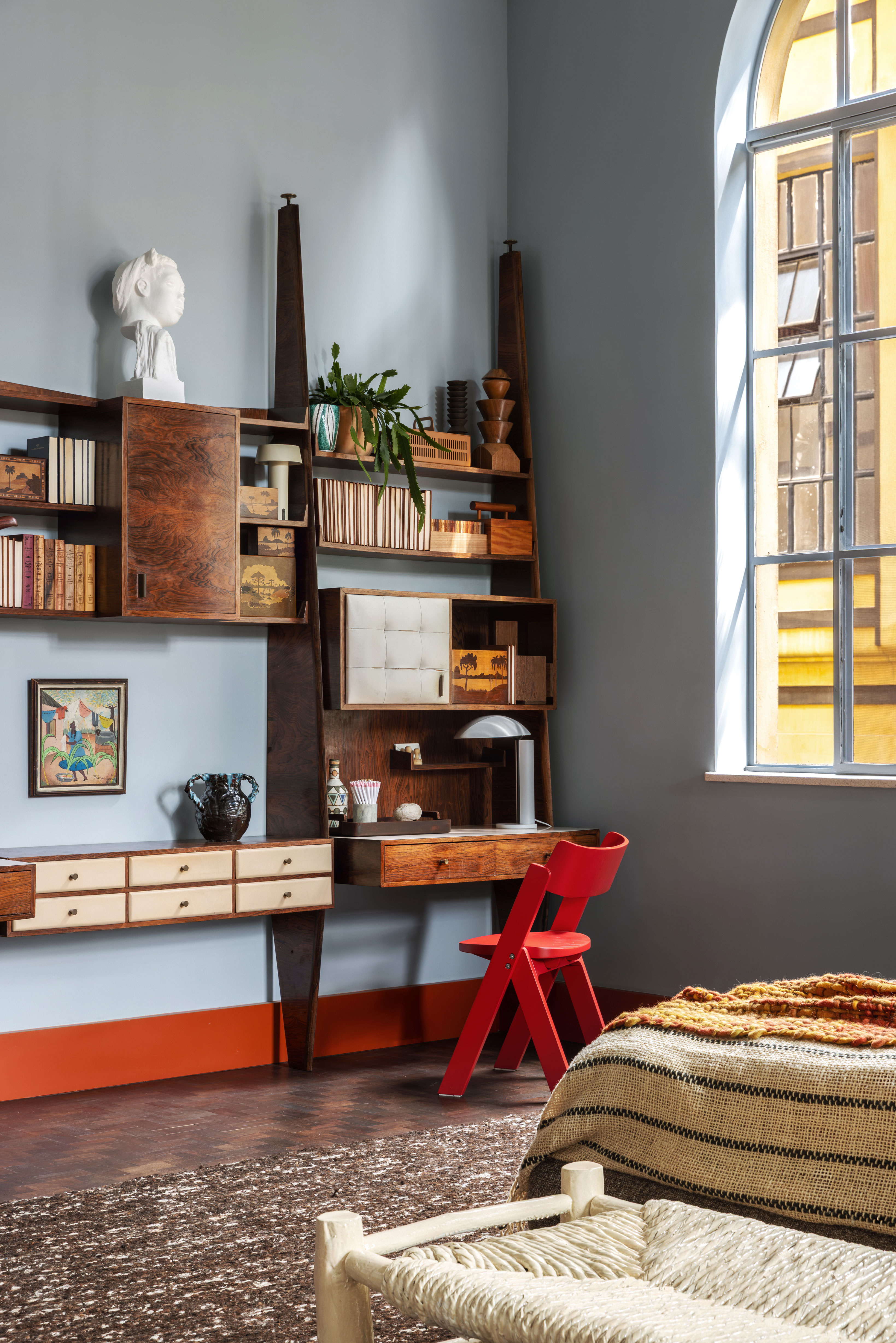 Madeira escura na decora&ccedil;&atilde;o