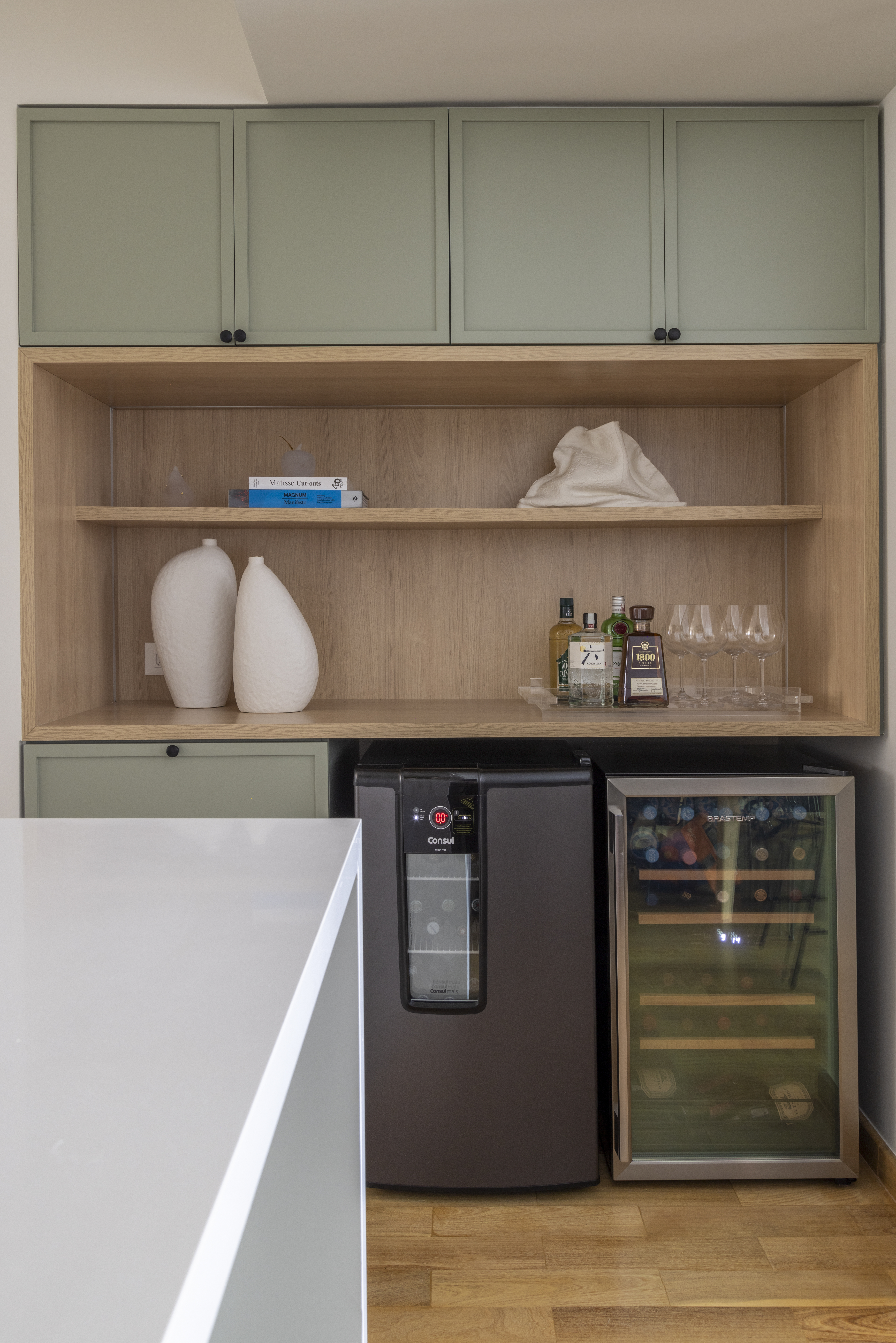 Como fazer uma adega em casa