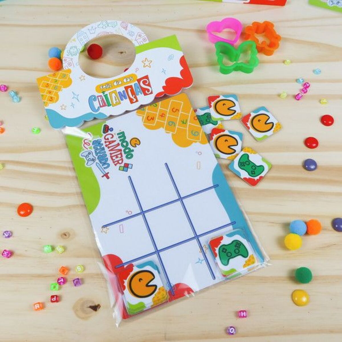 Imagem de lembrancinha para Dia das Crian&ccedil;as jogo da velha.