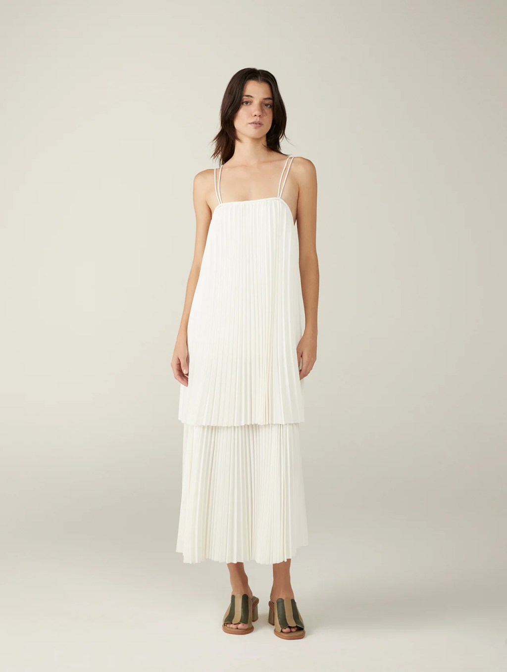 Foto de um vestido branco da Neriage