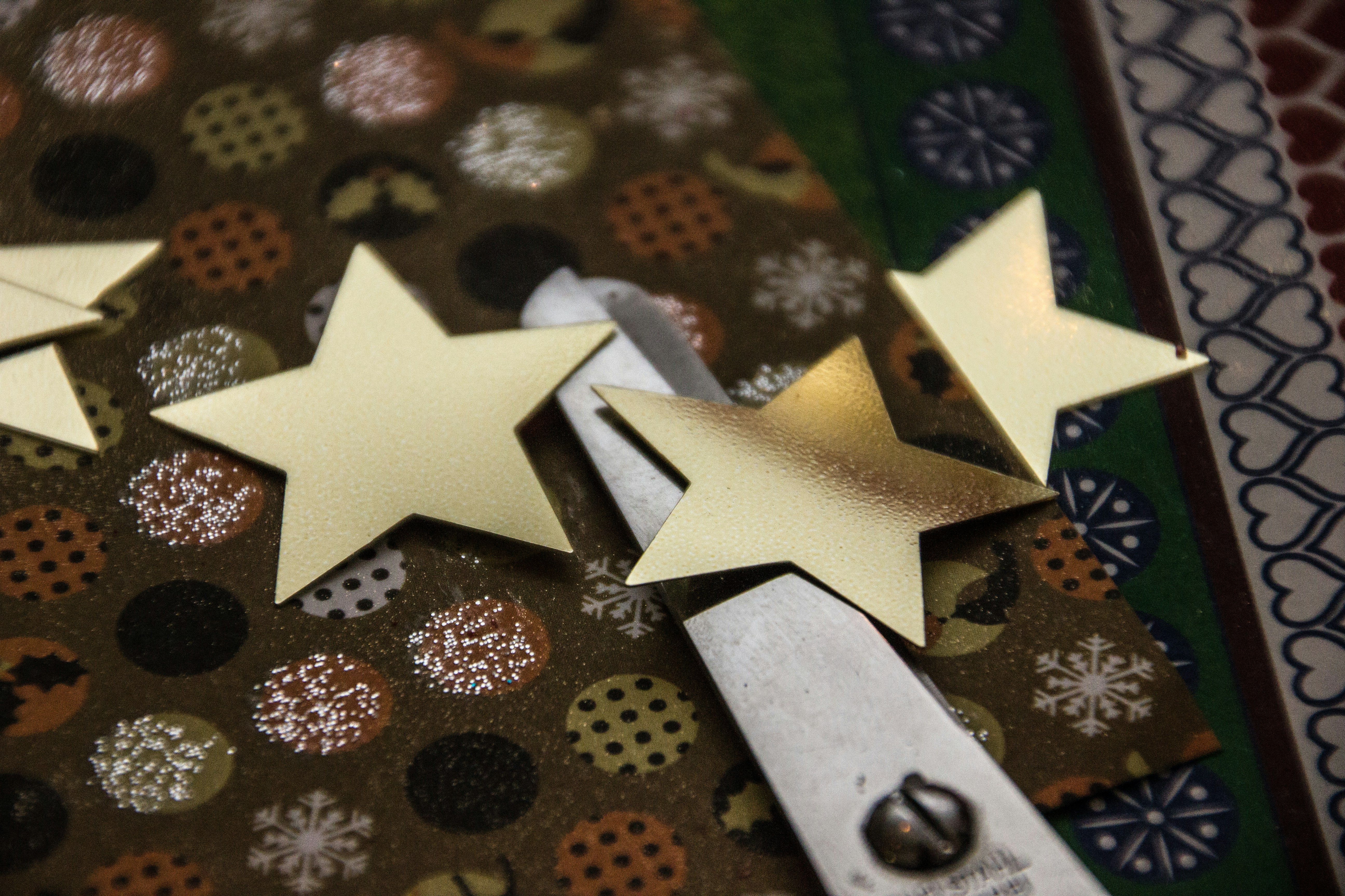 Estrelas de Natal douradas