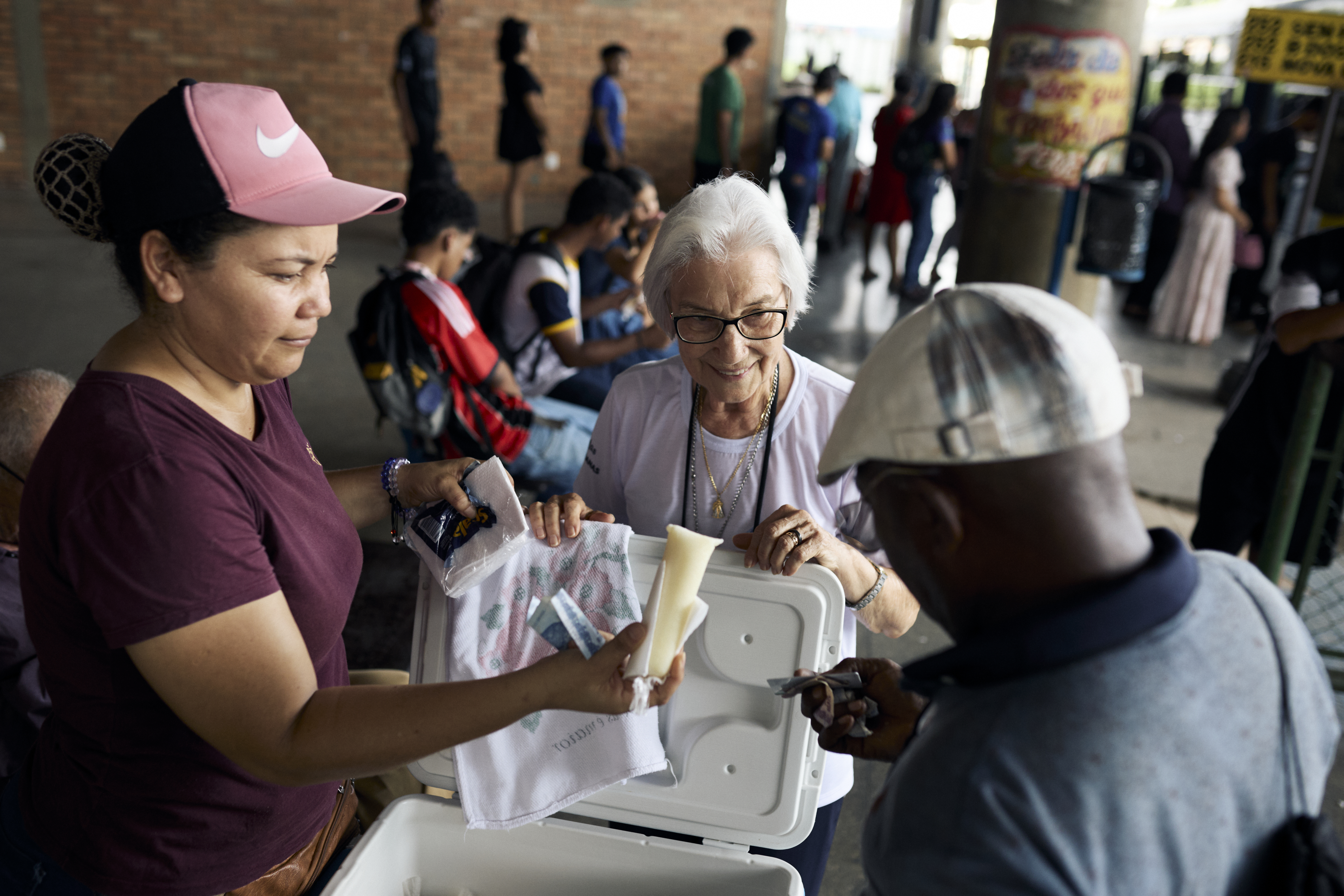 Irm&atilde; Rosita Milesi, homenageada por d&eacute;cadas de dedica&ccedil;&atilde;o em ajudar pessoas refugiadas, em a&ccedil;&atilde;o social.