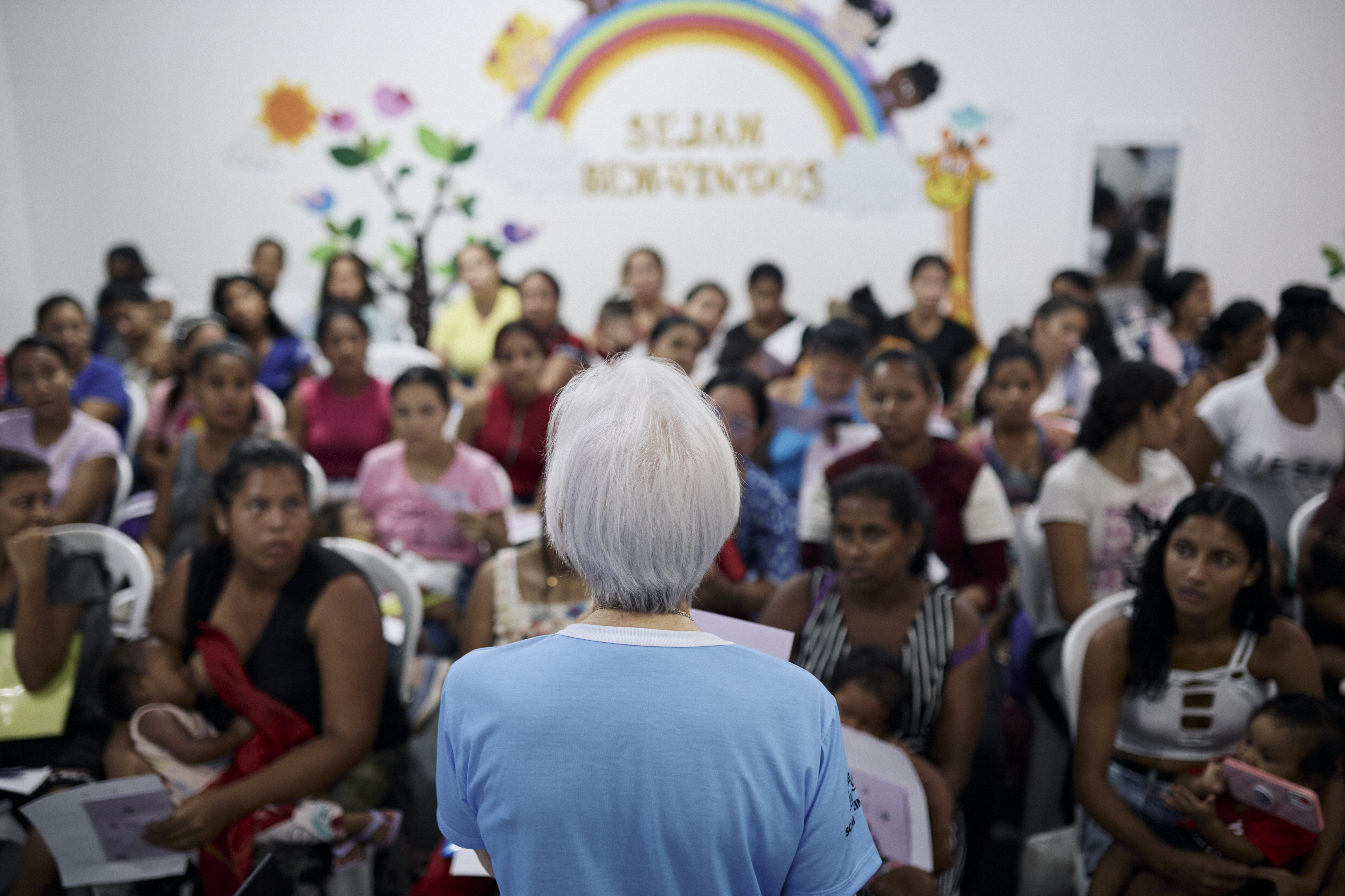 Irm&atilde; Rosita Milesi, homenageada por d&eacute;cadas de dedica&ccedil;&atilde;o em ajudar pessoas refugiadas, em a&ccedil;&atilde;o social.