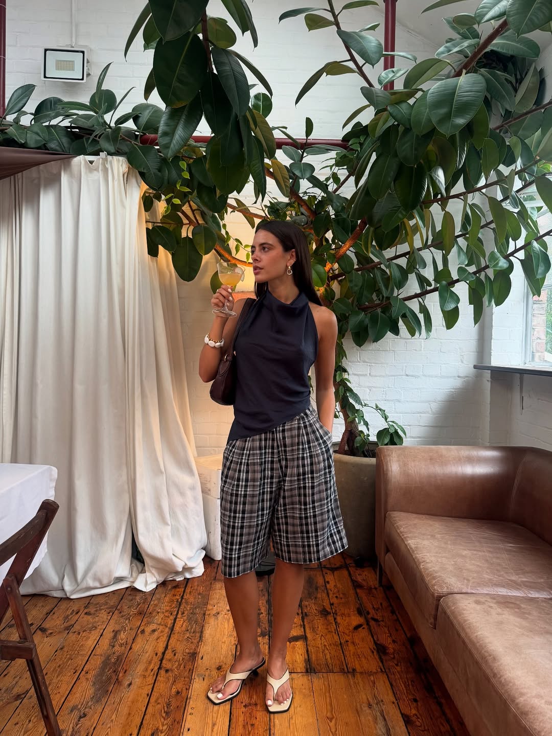 look fresco com bermuda xadrez para o Natal