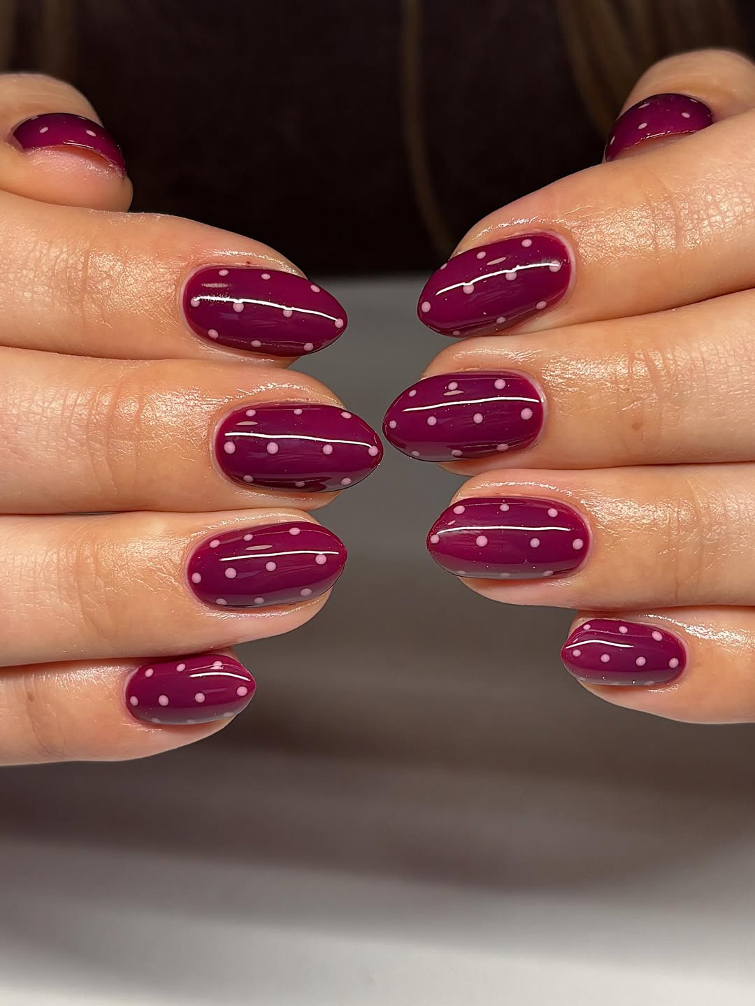 Esmalte malva brilhante: tom sofisticado do ver&atilde;o