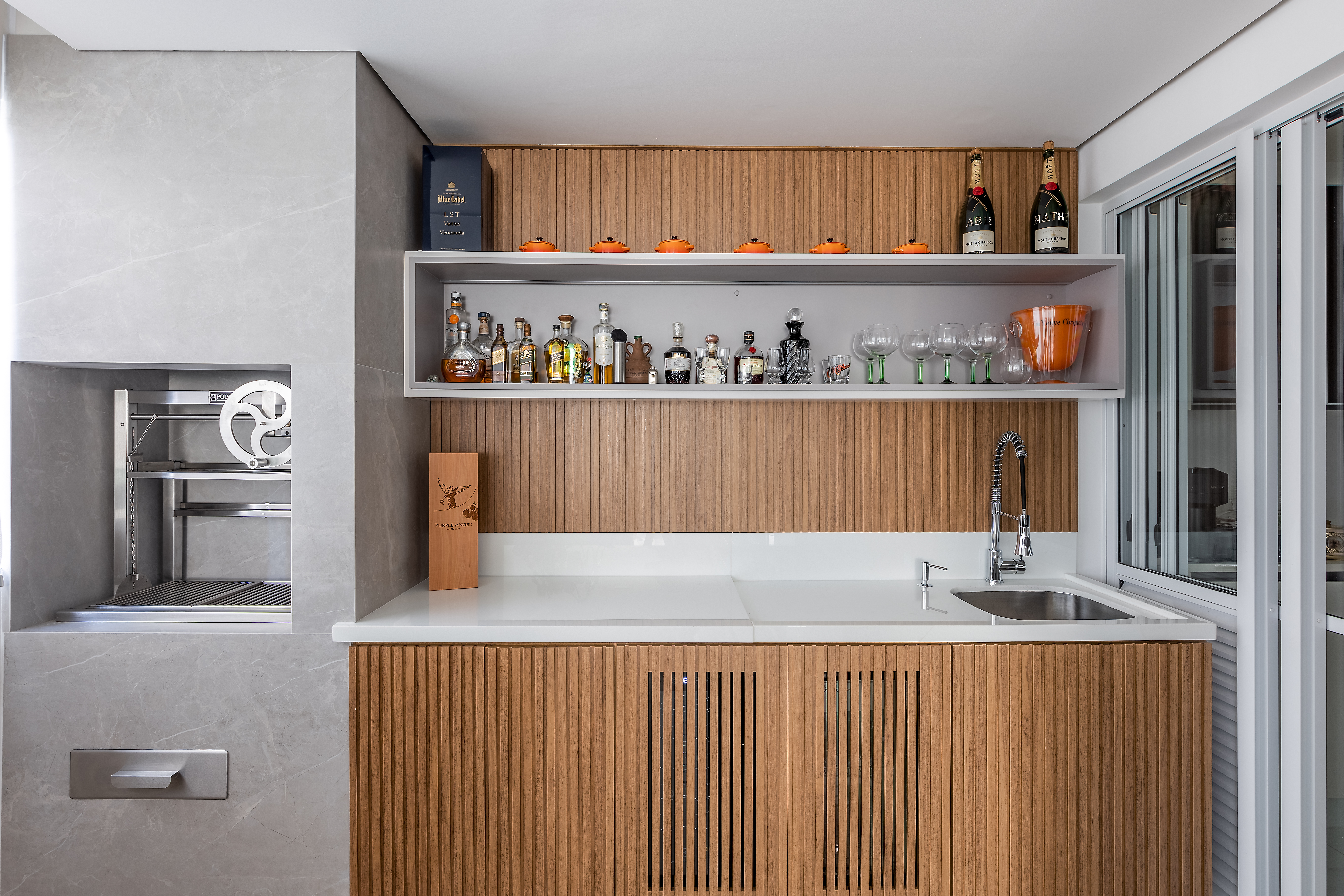 Bar na &aacute;rea gourmet na varanda