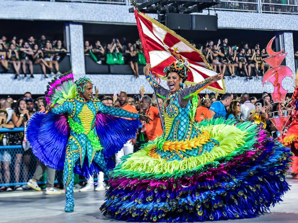 Carnaval 2026: qual é o tema de cada samba-enredo em SP e RJ