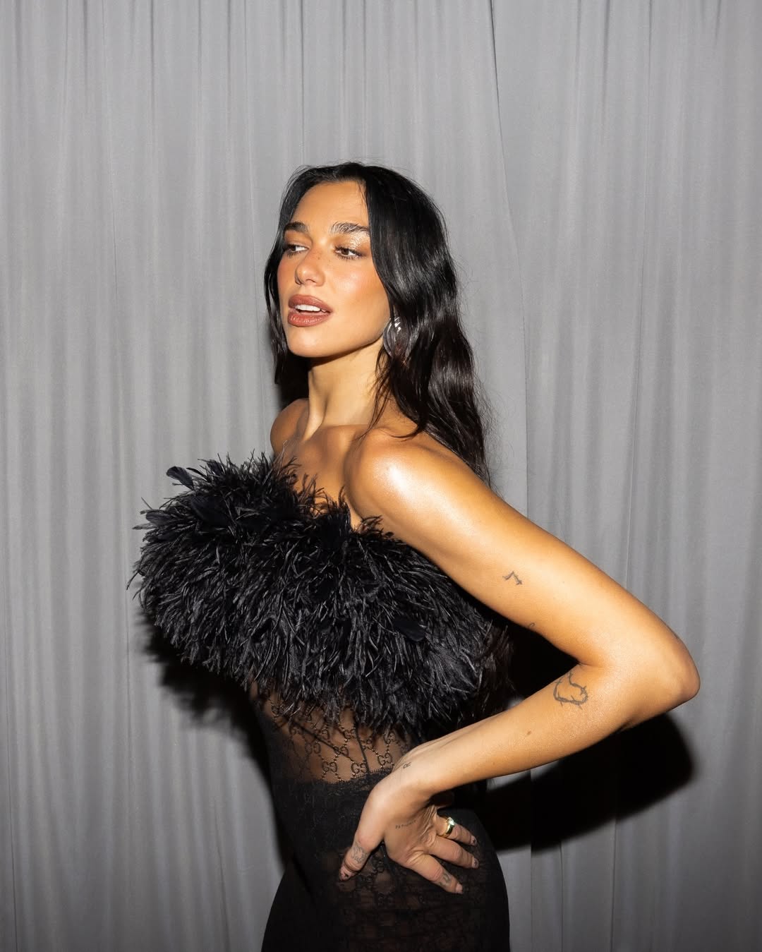 Celebridades est&atilde;o deixando o bra&ccedil;o definido