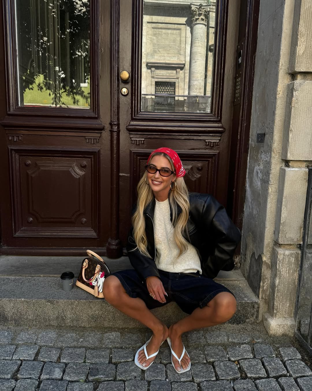 Look moderno com havaianas