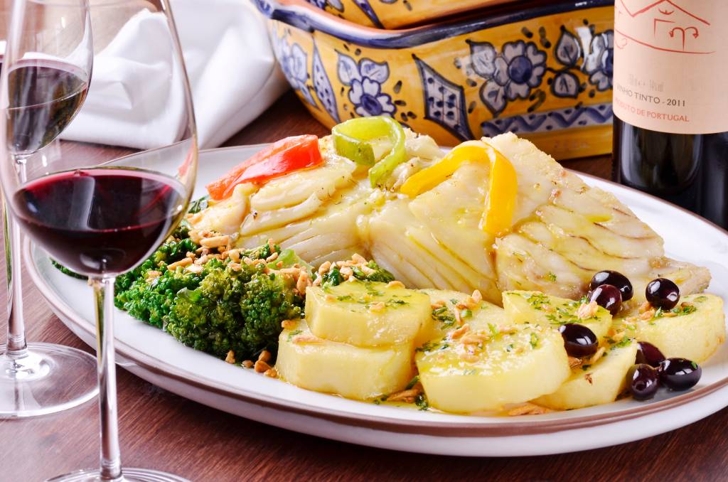 12 restaurantes para comer bacalhau em SP