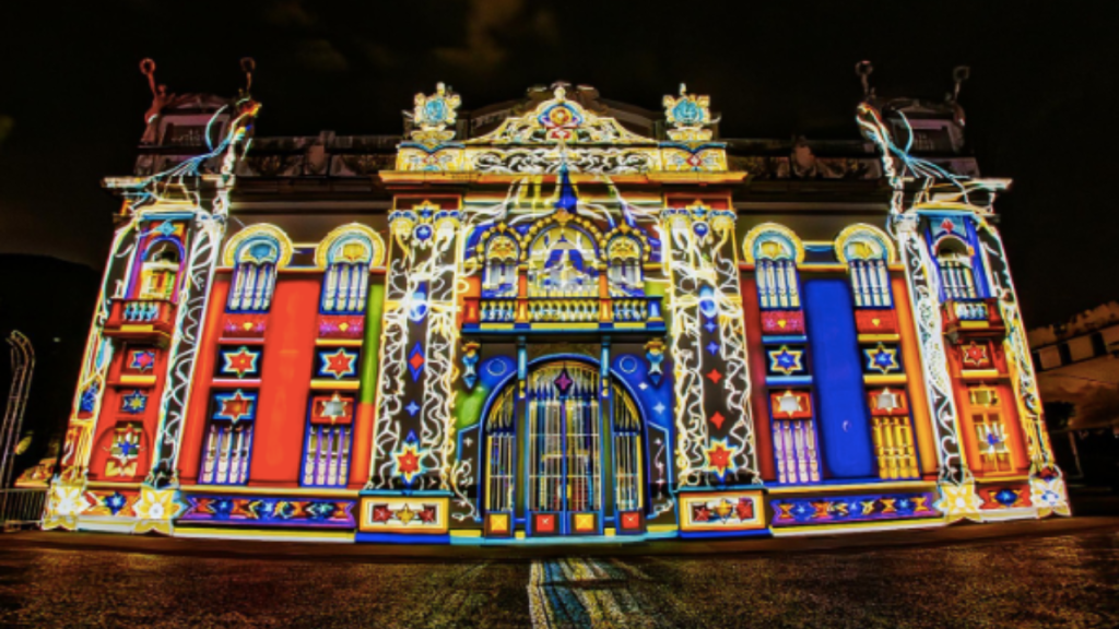 Festival gratuito transforma centro histórico de Aracaju com arte e projeções