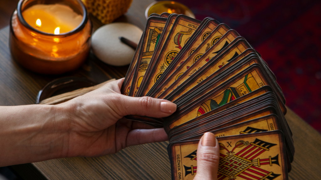 Tarô de 23 a 29/3 traz revelações que você não esperava