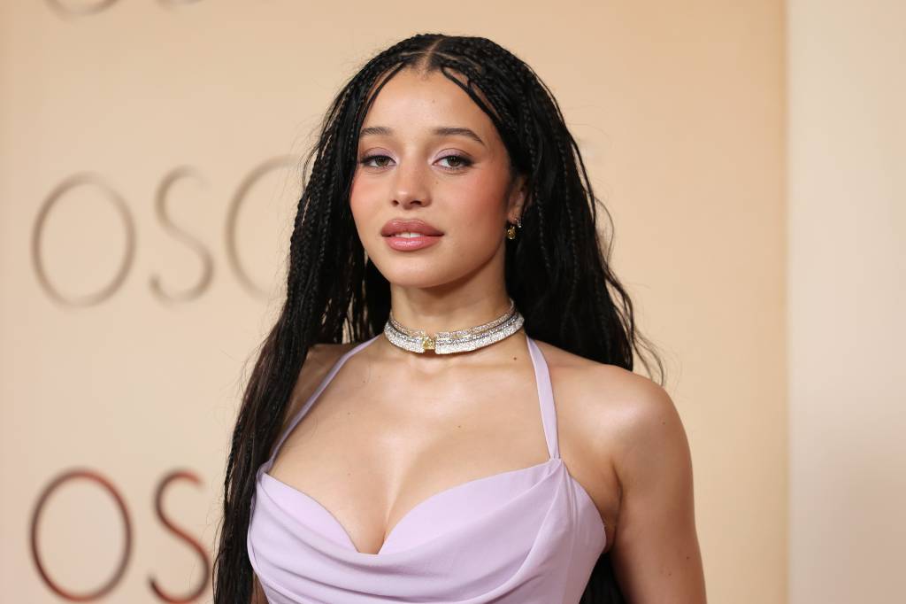 Ela tem 25 anos e já domina Hollywood — conheça Chase Infiniti