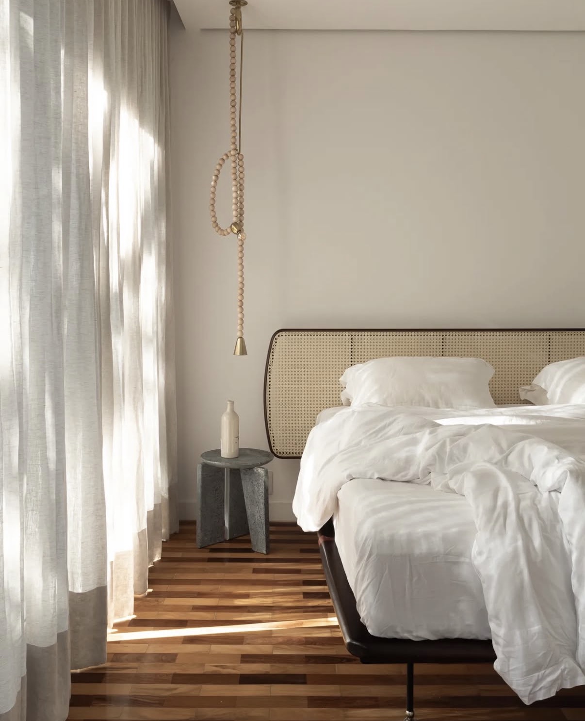 Dicas que deixam o quarto com cara de hotel caro sem gastar muito