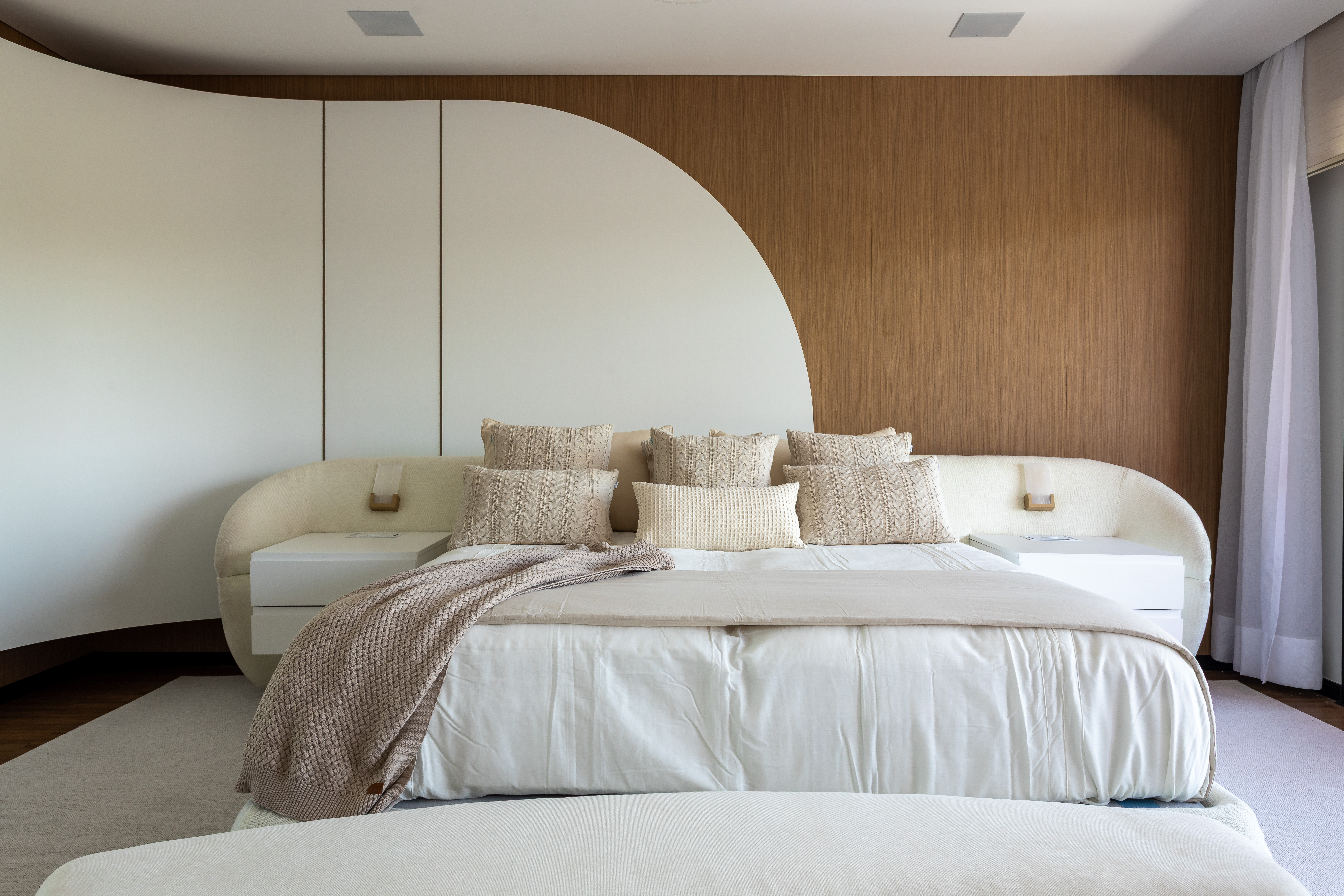 Dicas que deixam o quarto com cara de hotel caro sem gastar muito