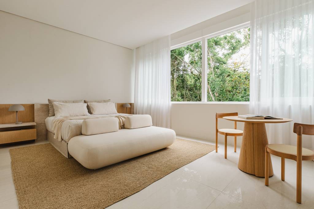 Quarto de casal com décor neutro e simples:10 inspirações elegantes